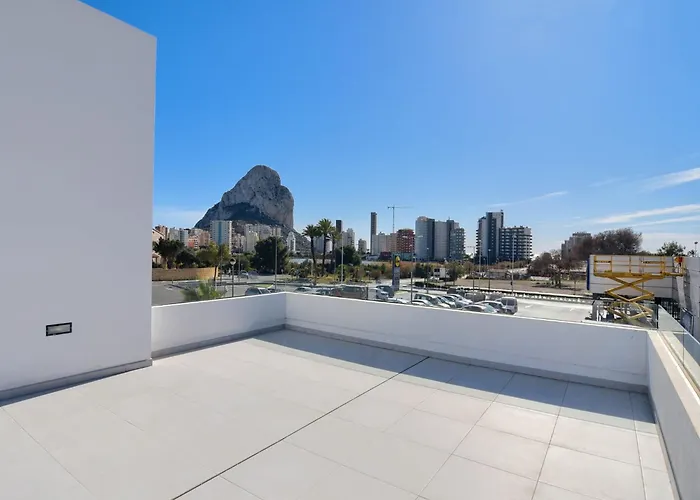 Βίλα In Calpe With Pool Near Ifach
